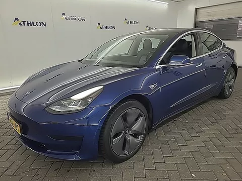 Tesla Model 3 Standard RWD Plus 60 kWh